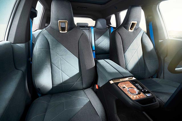 BMW iX xDrive